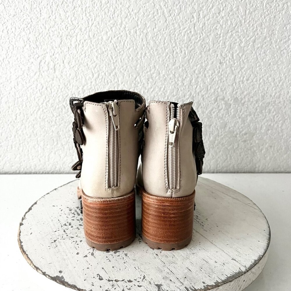 Lane Boots WESTANGO  Western Heels Tan Sandals Cowgirl Leather Buckle 6 NEW - Picture 4 of 10